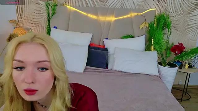 Girls: try live performances with matured performers, from dancing to quirks, in a variety of beautiful sex cams.