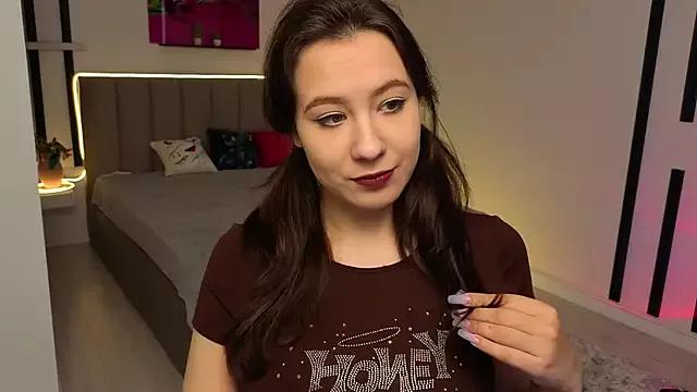 Girls: try live performances with matured performers, from dancing to quirks, in a variety of beautiful sex cams.
