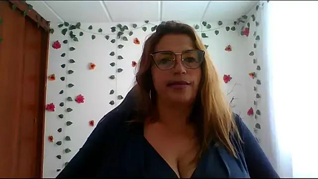 RossanaLionheart from StripChat