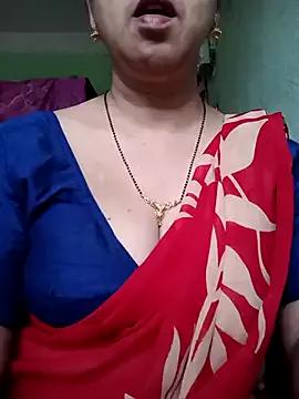 Rosy-B from StripChat is Freechat