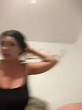 RrominiH from StripChat