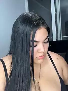 rvcurvylove from StripChat is Freechat