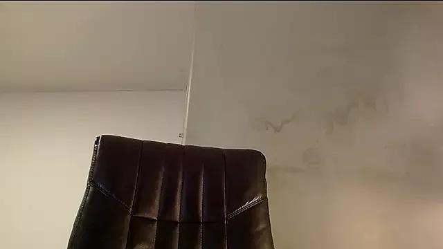 saara_johnson496 from StripChat