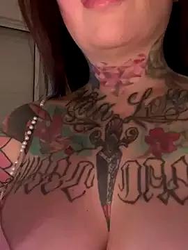 SabrinaMuller from StripChat is Freechat