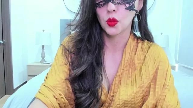 SaharaGarcia__ from StripChat