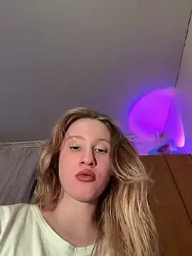 saint_cat25 from StripChat is Freechat
