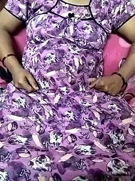 Saira454 webcams show profile image 