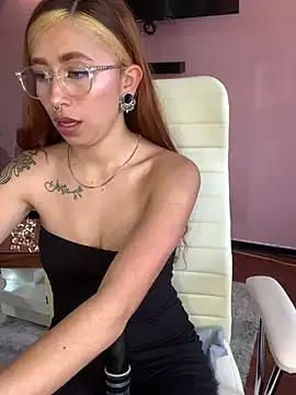 Sallem_Pink from StripChat