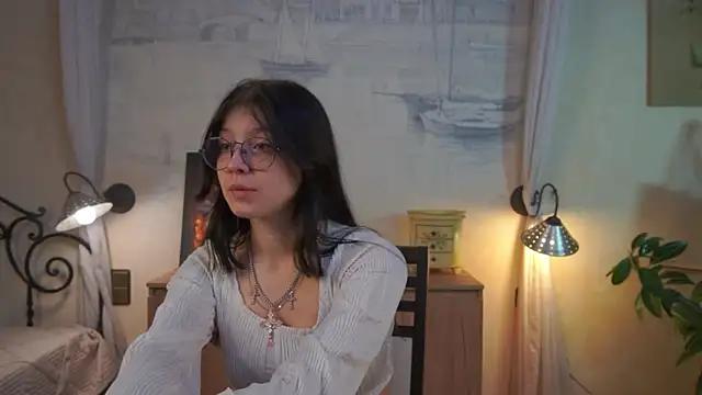 SallyBarnecc from StripChat