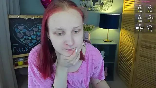 SallyFishery from StripChat