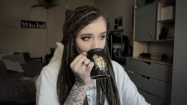 SallyJohnson from StripChat