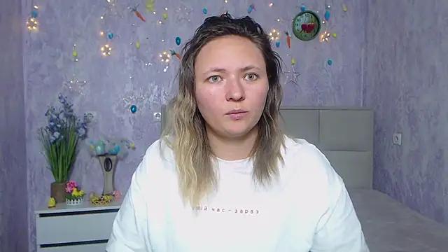 SallyVerda from StripChat
