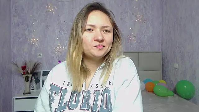 SallyVerda from StripChat