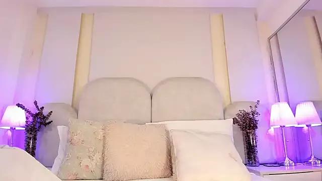 SalomeeBell from StripChat is Freechat