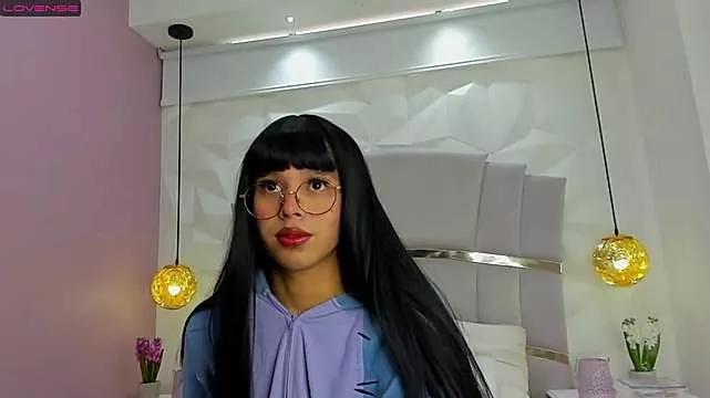 Samantha_Bernardo from StripChat