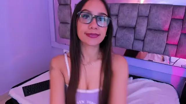 Samantha_maya_ from StripChat is Freechat