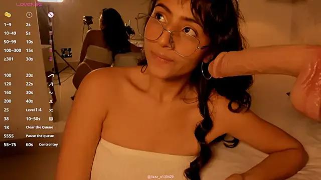 samara_bxx1 from StripChat