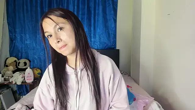 Samaraa__1 from StripChat