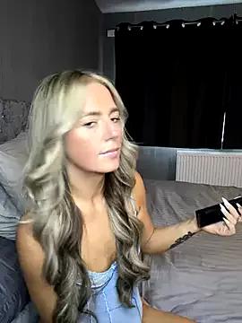 sammie-99 from StripChat