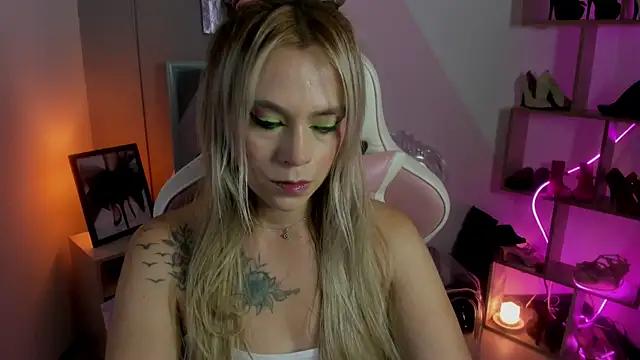 SammyLauren from StripChat