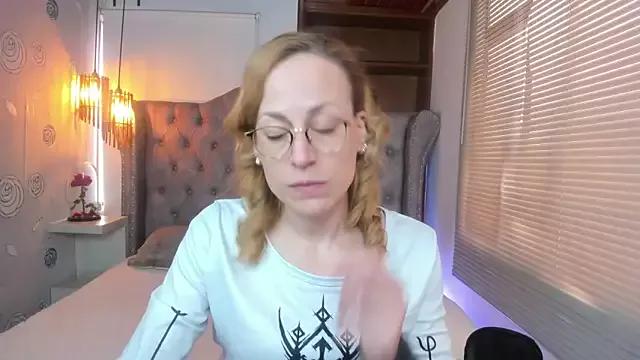 SammySanders from StripChat is Freechat