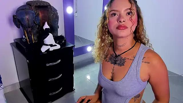 SammyWhiite from StripChat