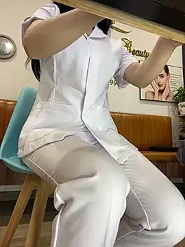 Saori_Maeda from StripChat is Freechat