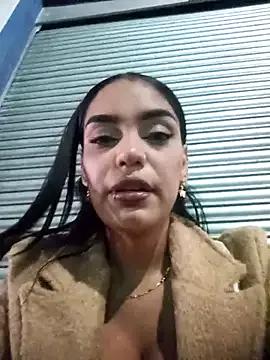 Sara-77 from StripChat