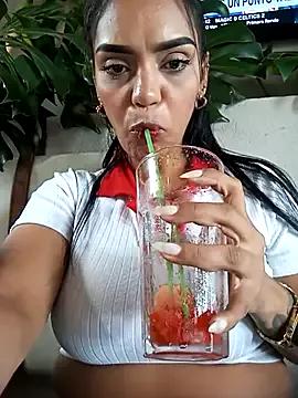 Sara-77 from StripChat