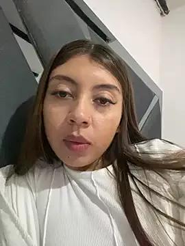 Sara-cooper2 from StripChat is Freechat