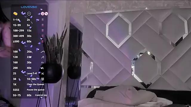 Girls: try live performances with matured performers, from dancing to quirks, in a variety of beautiful sex cams.