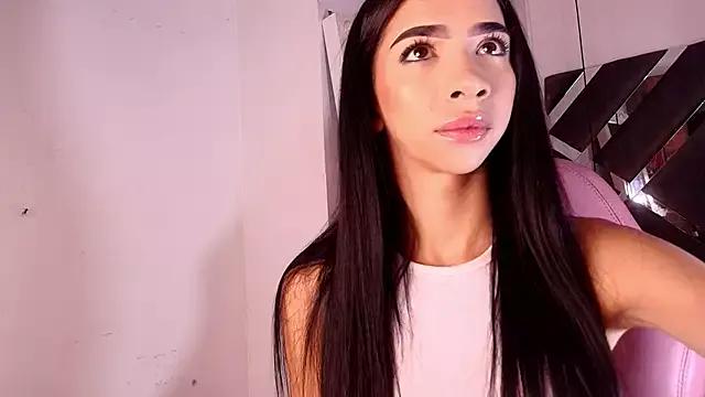 sara_lopee1 from StripChat