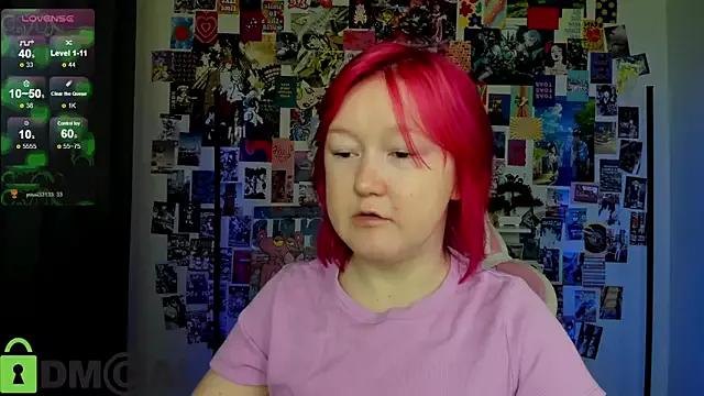 Sara_Robinson from StripChat