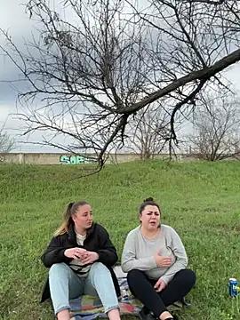 Sara_Slow from StripChat