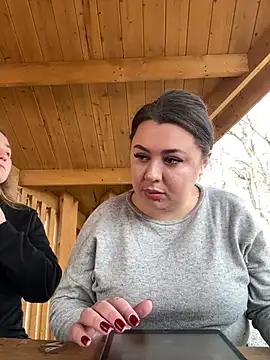 Sara_Slow from StripChat