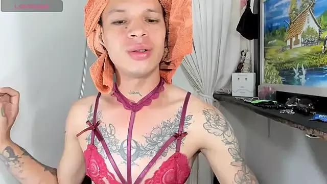 sara_slut21 from StripChat