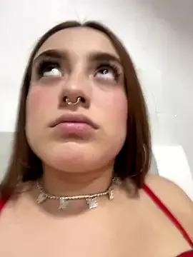 Sara_Somers1 from StripChat