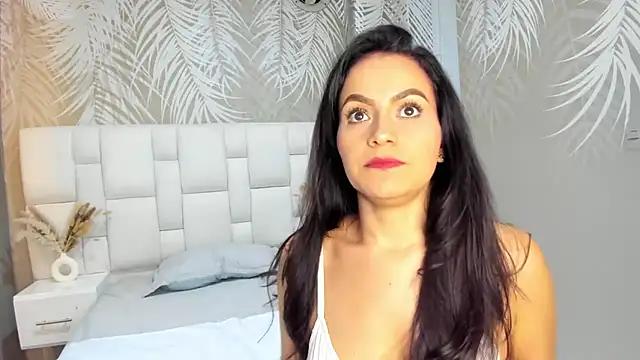 sara_sweetie_ from StripChat