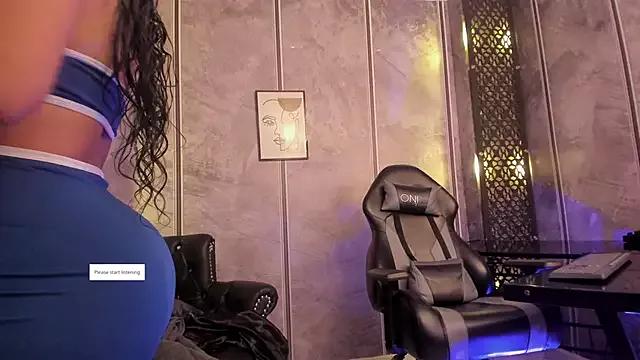 Saraakushh from StripChat