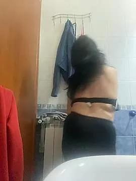 saradolcesara from StripChat