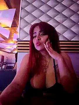 Sarah917 from StripChat is Freechat