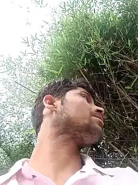 SARALEONABG from StripChat