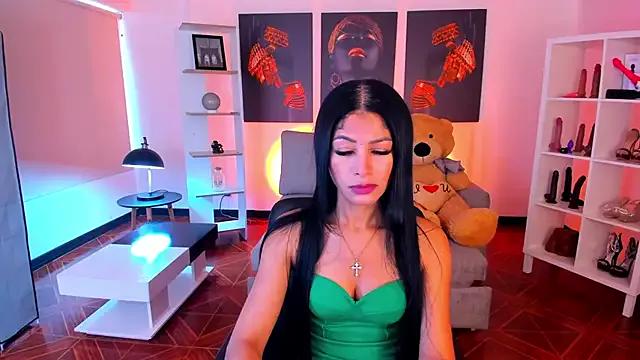 saralife from StripChat
