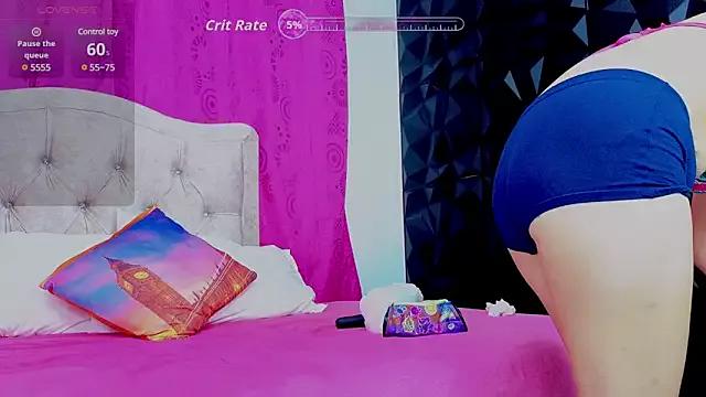 SaraPrivate from StripChat