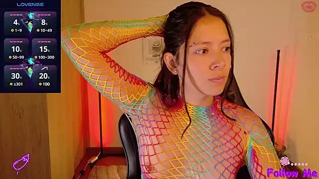 Girls: try live performances with matured performers, from dancing to quirks, in a variety of beautiful sex cams.
