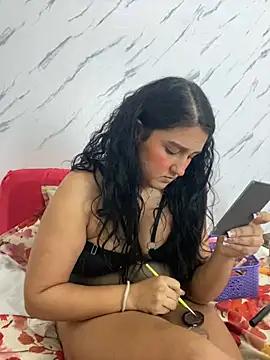 saray_gomez22 from StripChat