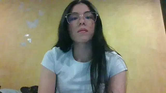 sasha_jonne from StripChat is Freechat