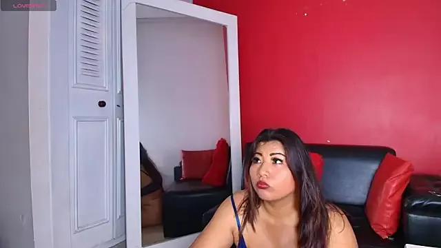 SashaPalmeraa from StripChat is Freechat