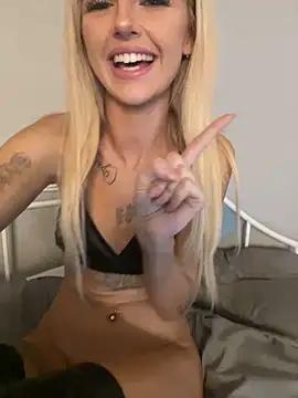 saskiapierce from StripChat