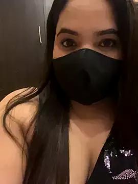 Sassy_Inaya from StripChat